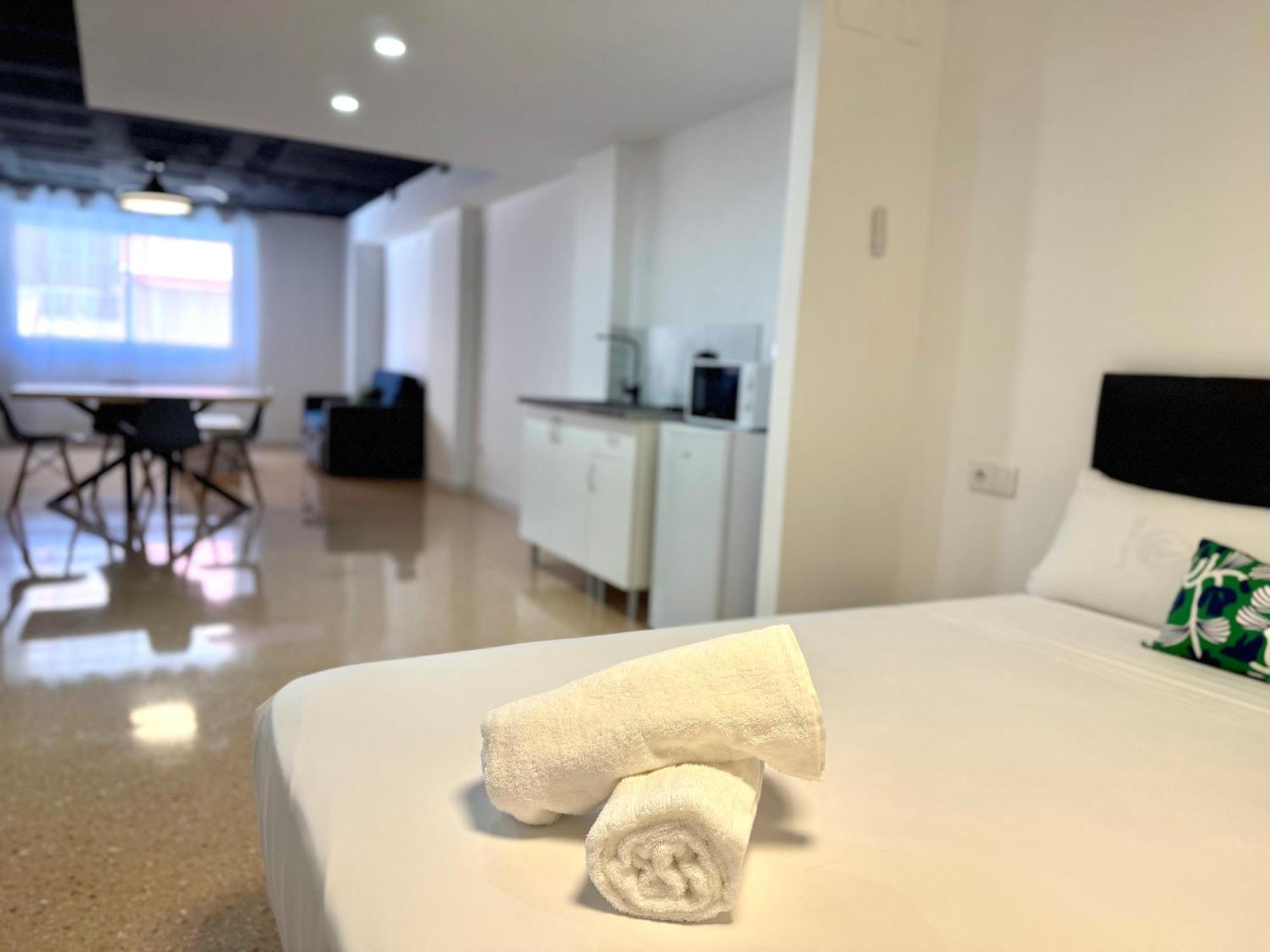 Deshoras Apartments — Photos 3